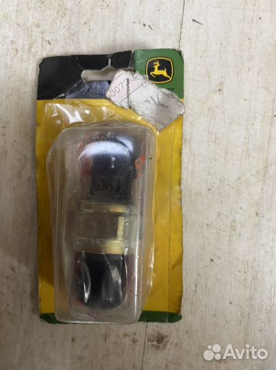 Джон Дир 4436536 датчик Hitachi John Deere
