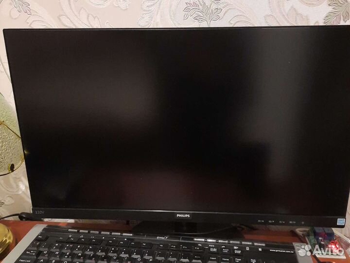 Монитор philips