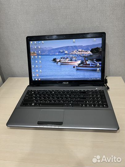 Ноутбук asus core i3