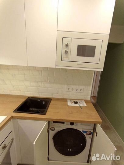 Кухня в потолок