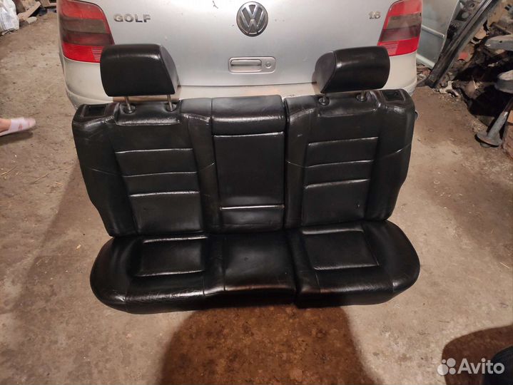 Сиденья рекаро golf 4