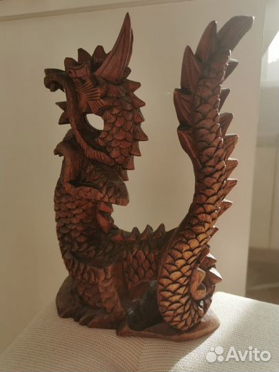 Фигурка/Статуэтка/Сувенир Дракон из дерева