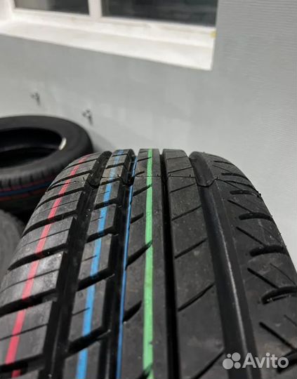 Viatti Strada Asimmetrico V-130 195/65 R15 91H