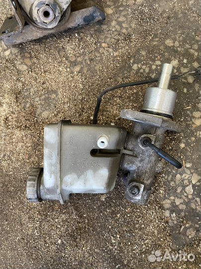 Тормозной цилиндр chery tiggo t11 2.4