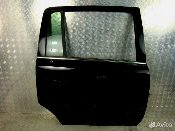 Двери задние голые Opel Zafira B