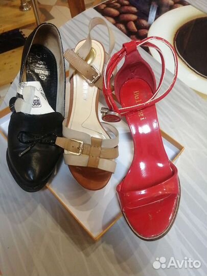 Туфли, сабо