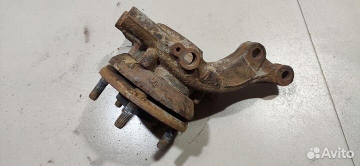 Кулак передний левый Kia Ceed ED 2009