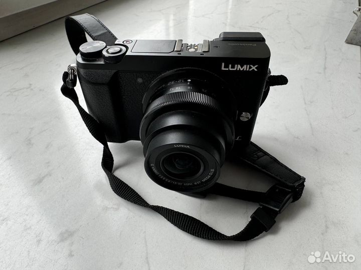 Цифровой фотоаппарат Panasonic Lumix DMC-GX80 Kit