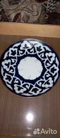 Фарфоровая большая тарелка пахта