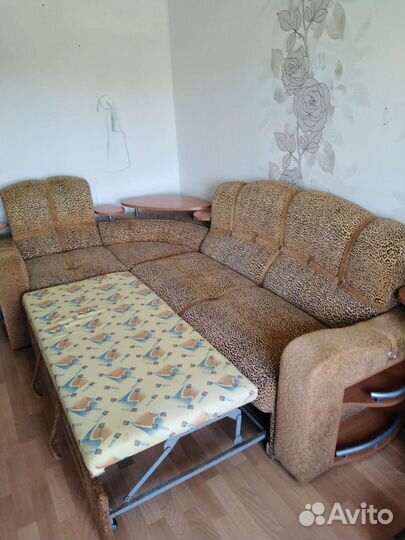 Угловой диван