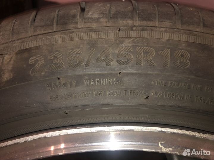 Triangle Sports TH201 235/45 R18