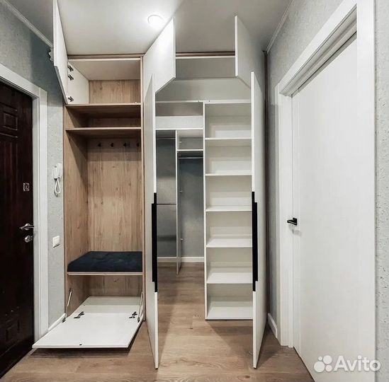 Прихожая Встроенная