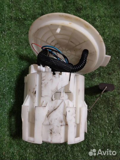 Топливный насос Opel astra H 2009