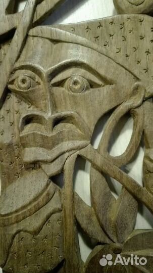 Африканское панно или маска из дерева