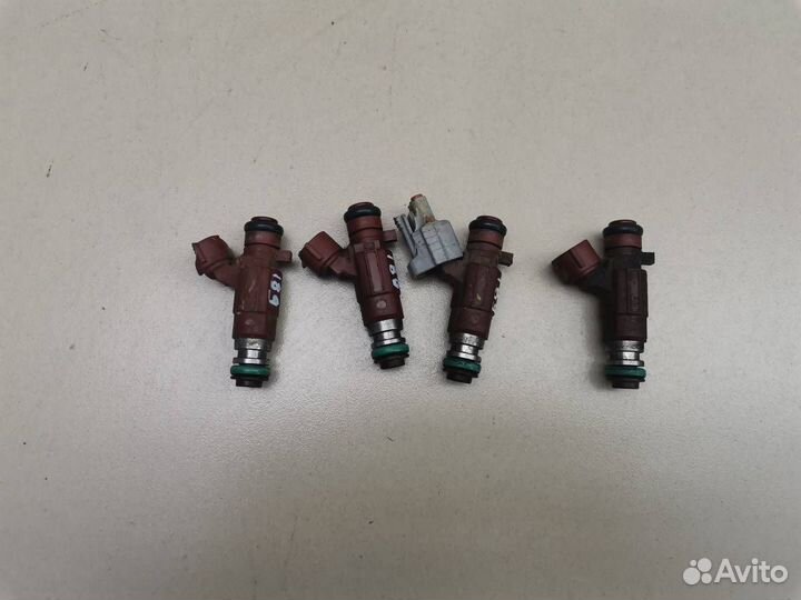 Форсунка инжекторная электрическая Nissan Almera N