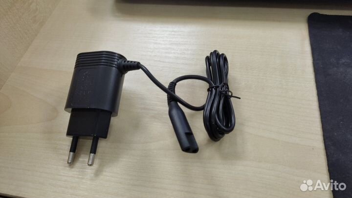 Блок питания для бритвы Phillips, Braun 12V 400 mA