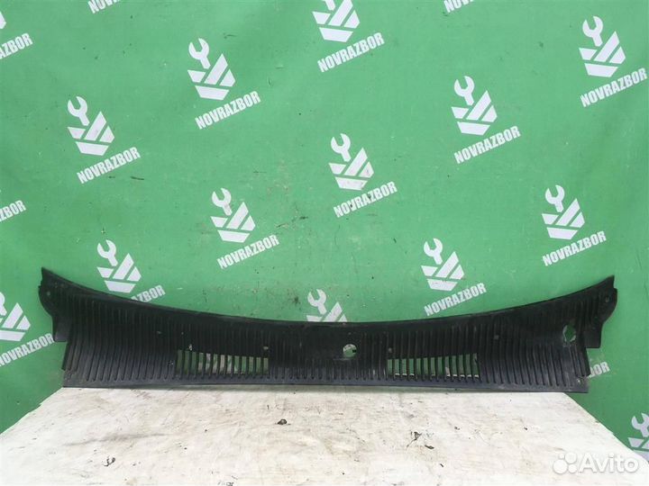 Решетка стеклоочистителя Киа Спортейдж