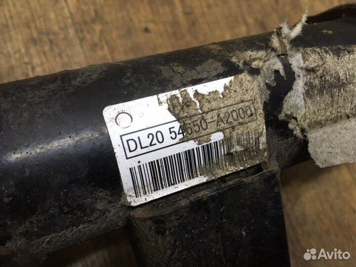 Амортизатор передний левый Kia Ceed 2014