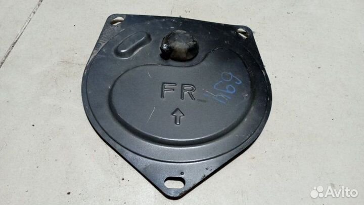 Крышка топливного насоса Nissan Almera 2 2001