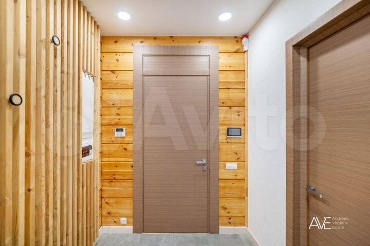 Дом 350 м² на участке 15 сот.