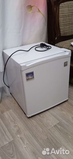 Холодильник офисный