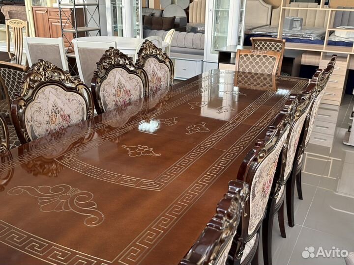 Стол с фабрики