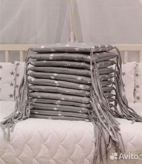 Комплект бортиков в кроватку