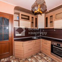 2-к. квартира, 55 м², 2/10 эт.