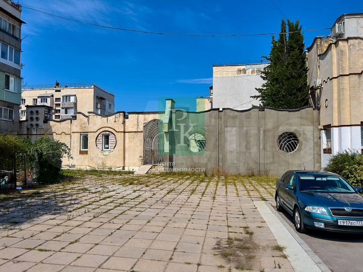 Помещение 357,3 м2 на Острякова