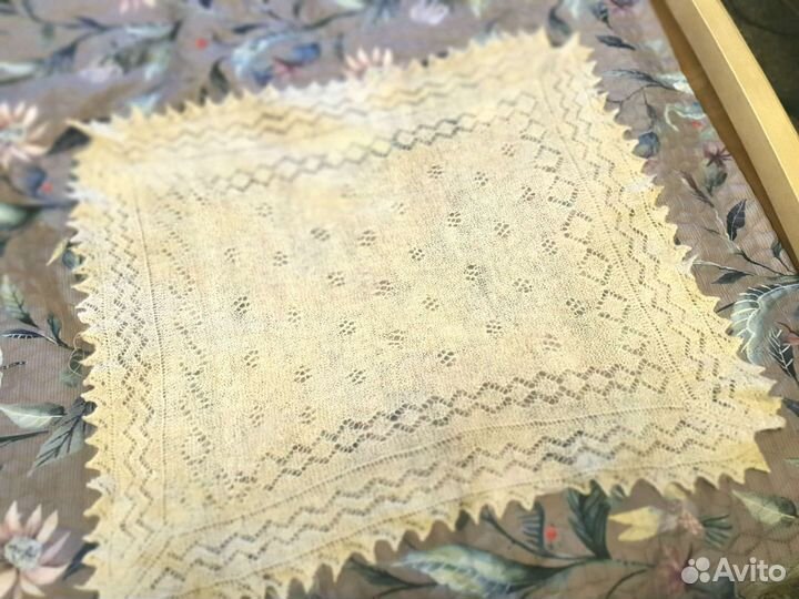 Шаль ажурная паутинка