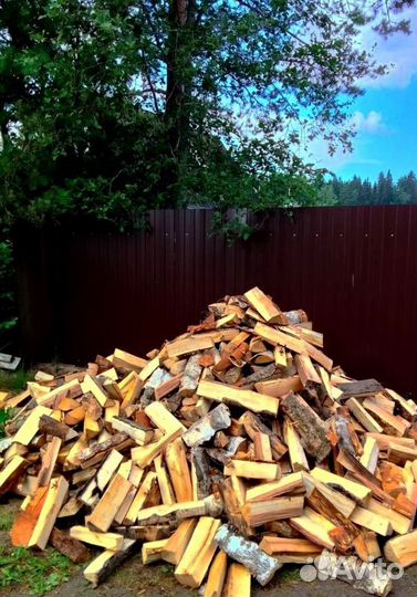 Дрова с доставкой в укладку любого объема