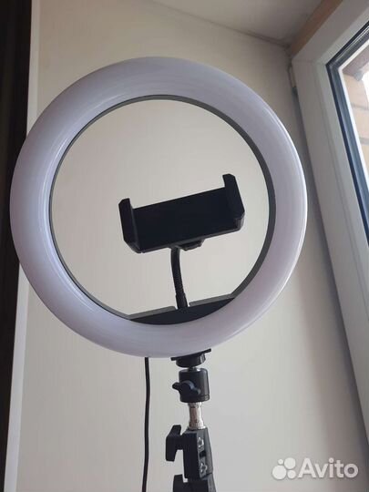 Кольцевая лампа 26 см