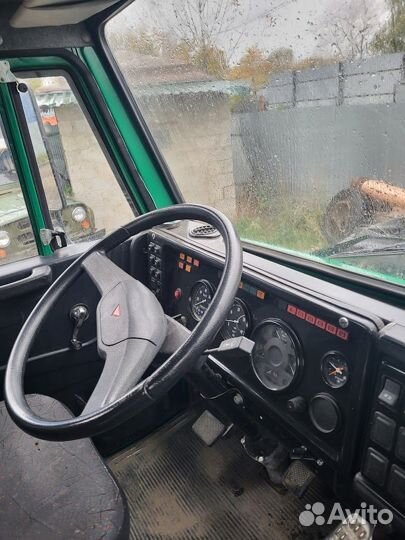 Автобетоносмеситель КАМАЗ 53229R, 2005