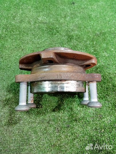 Ступица задняя Audi A4 B8 cdnc 2010