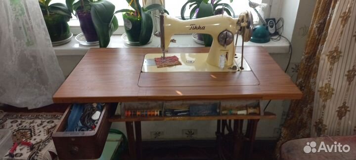 Швейная машина Tikka
