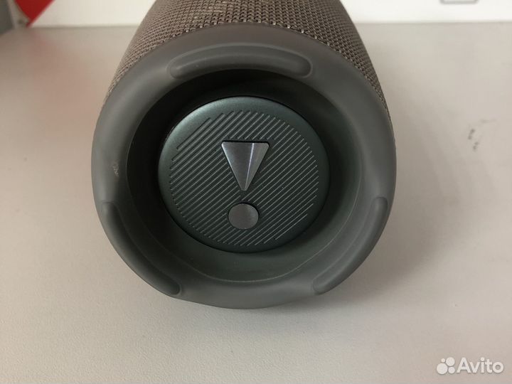 А79) JBL Charge 5