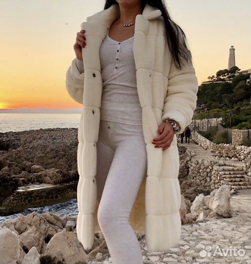 Moncler оригинал пуховик женский двусторонний S