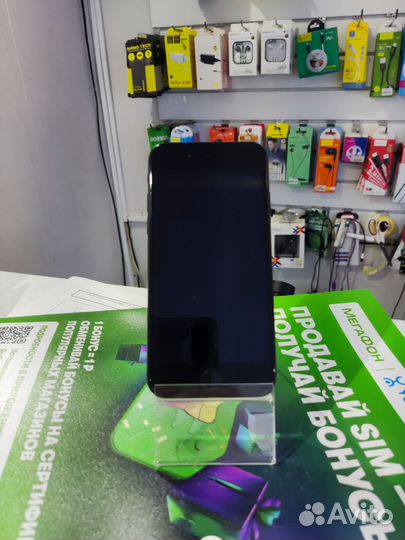 iPhone 7, 32 ГБ