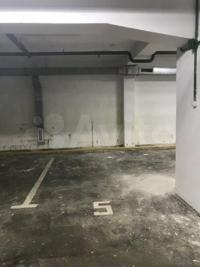 Машиноместо, 16 м²