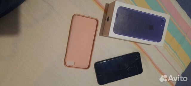 Коробка и чехол iPhone 7