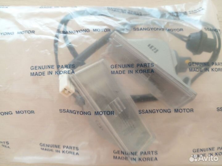 Фонарь заднего номера ssangyong actyon