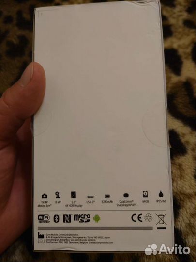 Sony Xperia XZ Premium, 4/64 ГБ