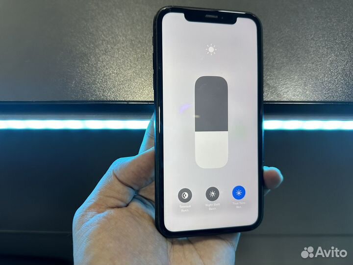iPhone Xr, 128 ГБ