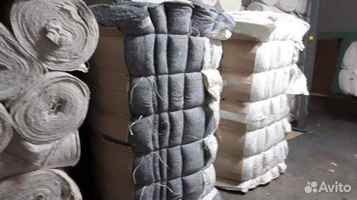 Холстопрошивное полотно светлое