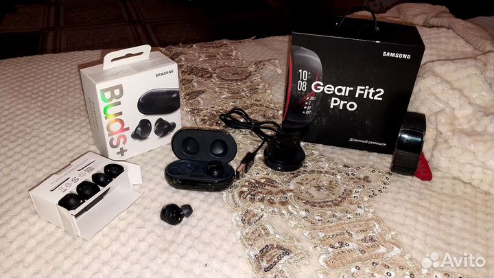 Беспроводные наушники samsung buds+