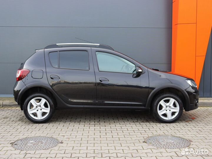 Renault Sandero Stepway 1.6 AT, 2018, 140 256 км
