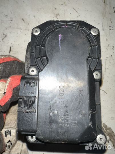 Дроссель Lexus GS300