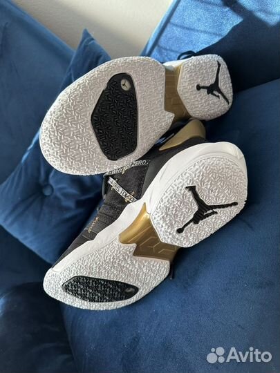 Кроссовки Nike Air Jordan Why Not Zer0.4 PF
