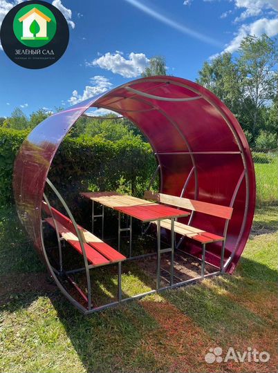 Беседка с мебелью