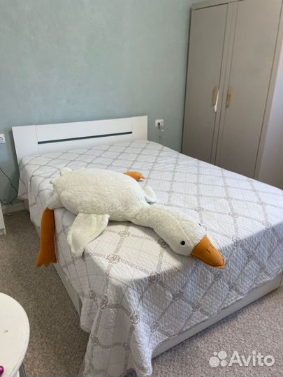 Кровать односпальная с матрасом